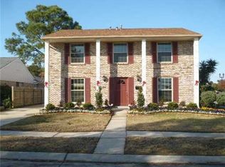 115 Cameron Dr, Gretna, LA 70056