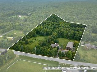 60 Main Rd, Westhampton, MA 01027