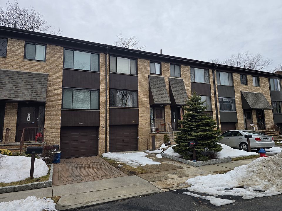 1st image of 306 Grasmere Dr #B
