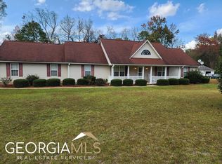 543 Pointe West Pl, Dublin, GA 31021