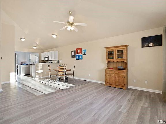4th image of 3406 Cove Way