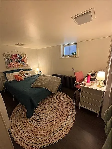 4 bed, 1252 sqft, $2,800 — Photo 3