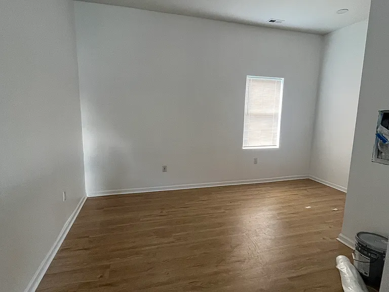 2824 Montgomery St #R — Photo 32