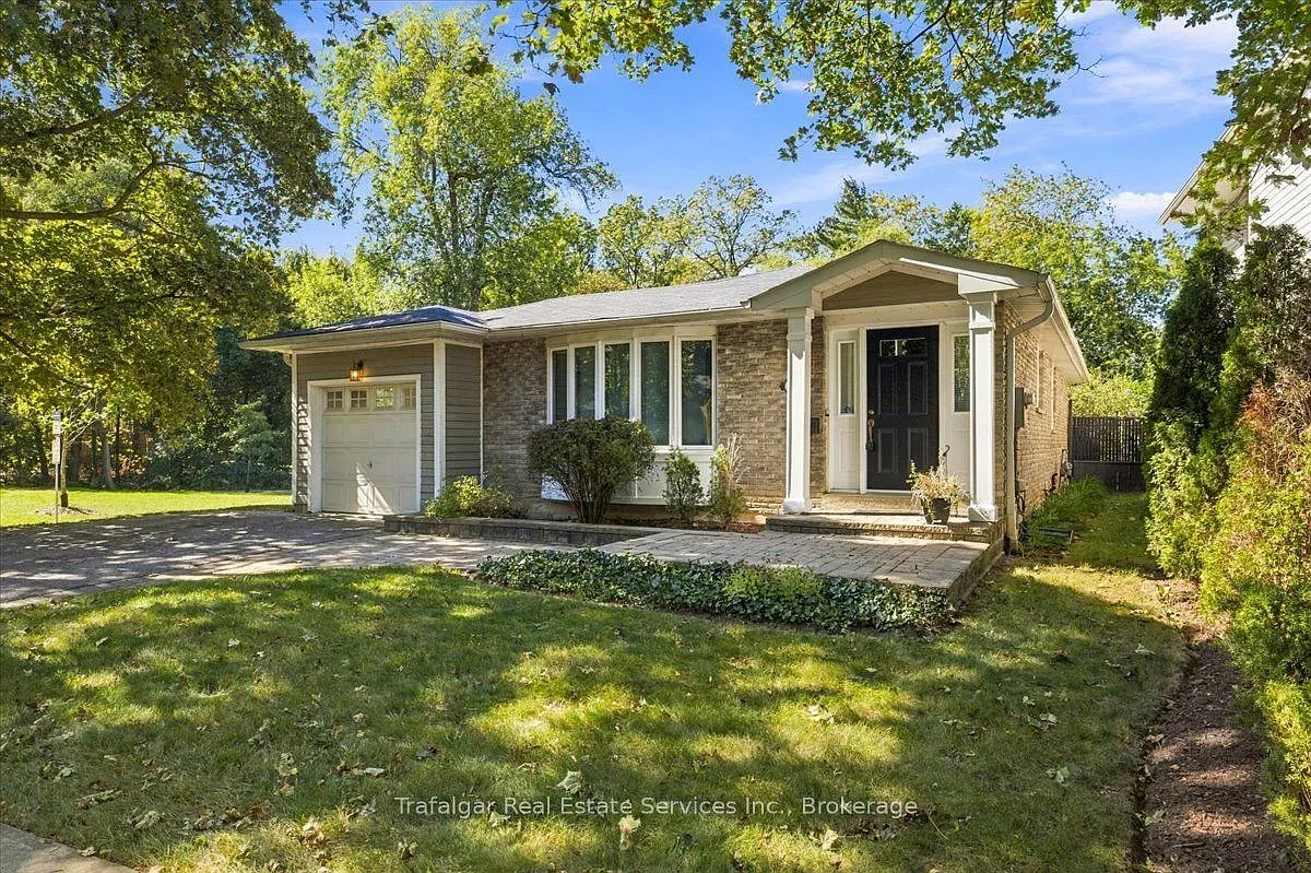 4 bed, $4,375 — Photo 1