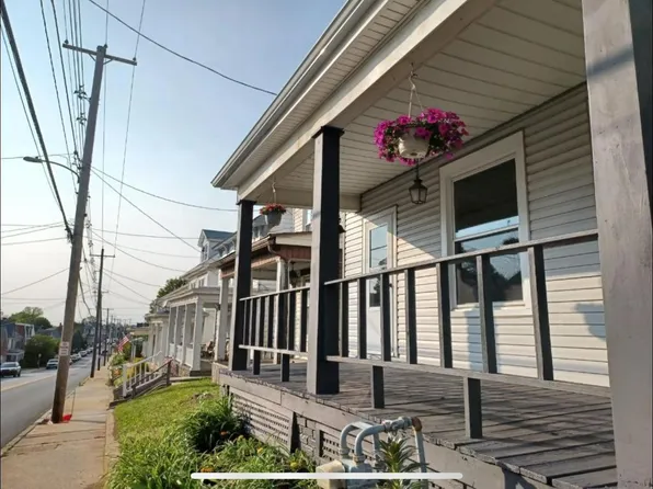 249 W Main St, Dallastown, PA 17313