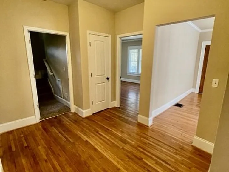 401 Wesley Heights Way — Photo 10