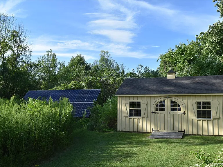 188 South Rd — Photo 15