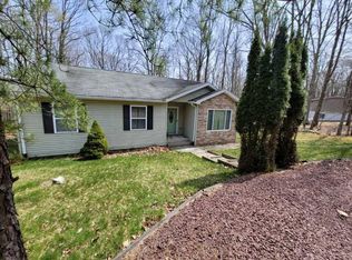 18 Gail Dr, White Haven, PA 18661