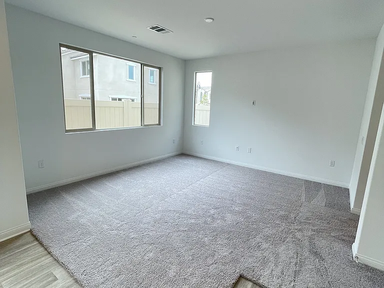 4211 S Malagon Privado — Photo 11