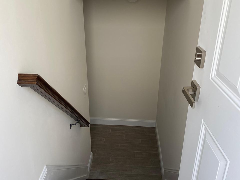 1st image of 87 Connecticut St
