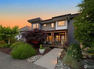 602 12th St, Bellingham, WA 98225