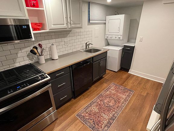 4th image of 4407 E 7th Ave #B