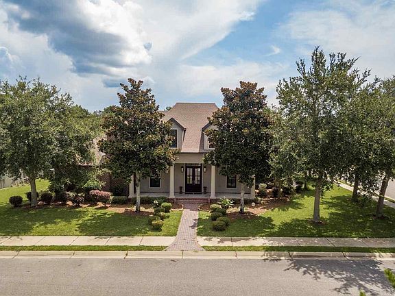 5th image of 2812 Manor Cir