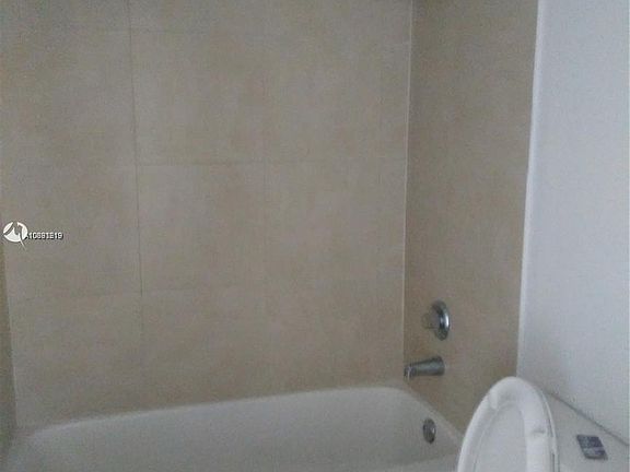 5th image of 9945 Nob Hill Ln #9945