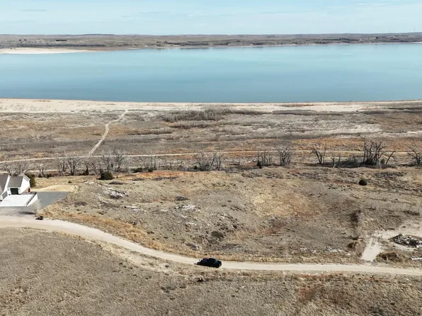 4 Theshores, Brule, NE 69127