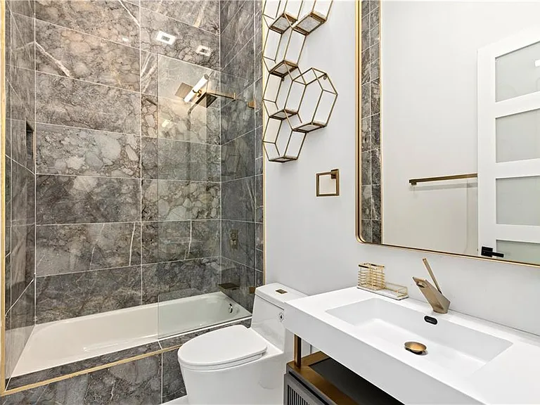3600 Lower Roswell Rd — Photo 66
