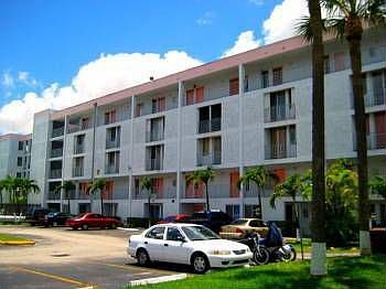 1st image of 9240 Fontainebleau Blvd APT 106