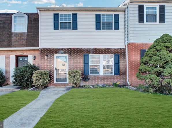 18077 Olde Port Ln