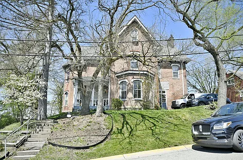 991 Leon Rd Photo 1