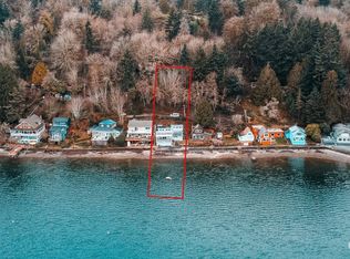 11715 SW 251st Ln, Vashon, WA 98070