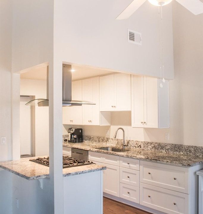 1st image of 415 Safflower Pl
