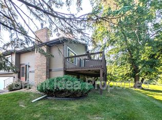 3206 Leyland Trl, Woodbury, MN 55125