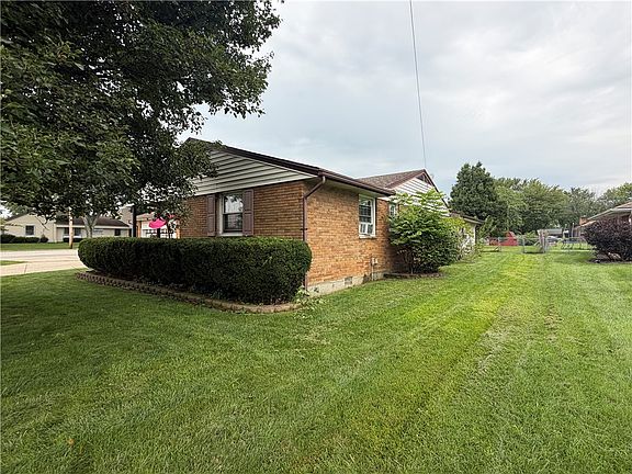 5th image of 3999 Old Salem Rd