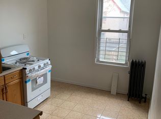 209 Grant Ave #2, Jersey City, NJ 07305