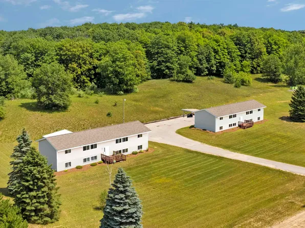 3311 & 3329 Mahoney Dr, Traverse City, MI 49696