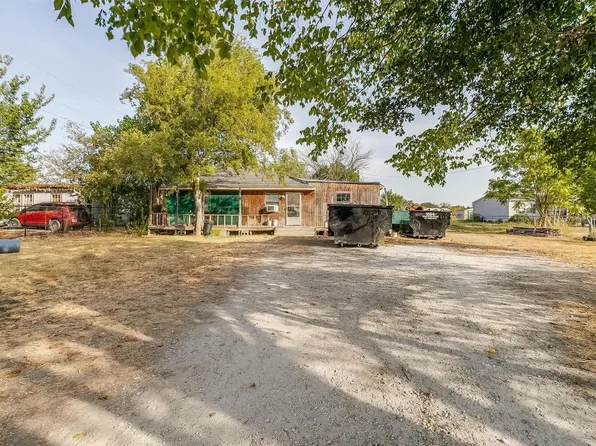 8829 Dons Ct, Alvarado, TX 76009