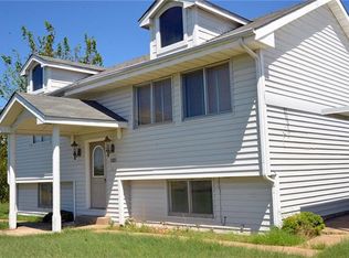 1327 E Apache Trl, Granbury, TX 76048