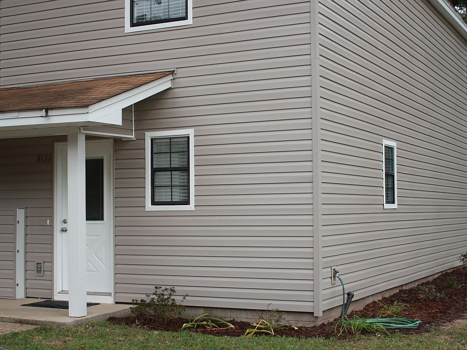 1st image of 8120 Stonebrook Dr
