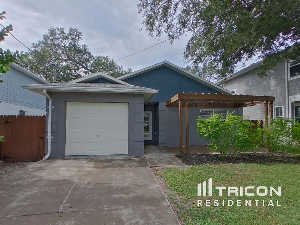 1st image of 3606 W Iowa Ave