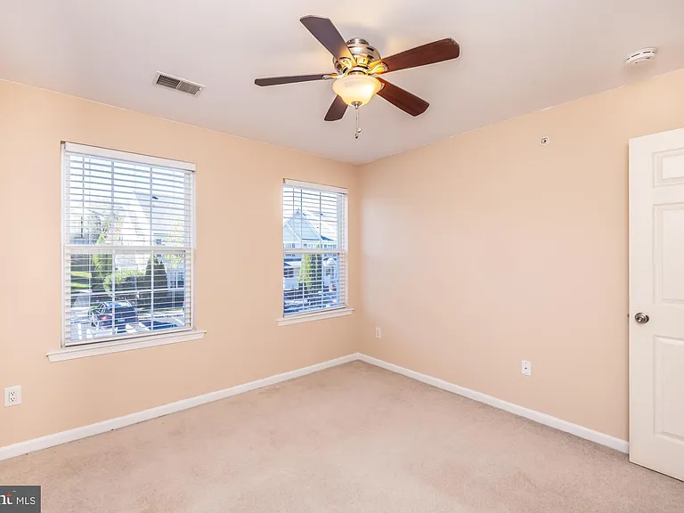 253 Flagstone Rd #7 — Photo 27