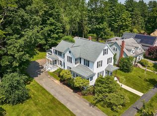 154 N Maple St, Northampton, MA 01062