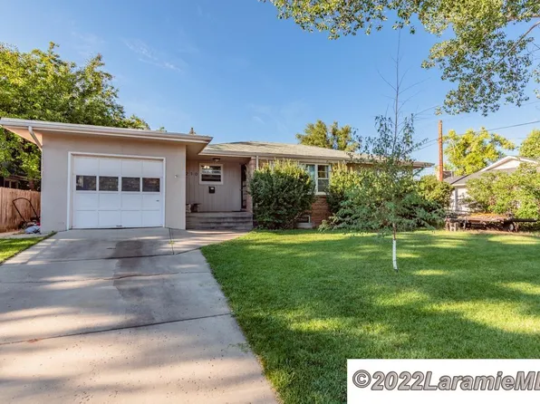 2210 Sheridan St, Laramie, WY 82070