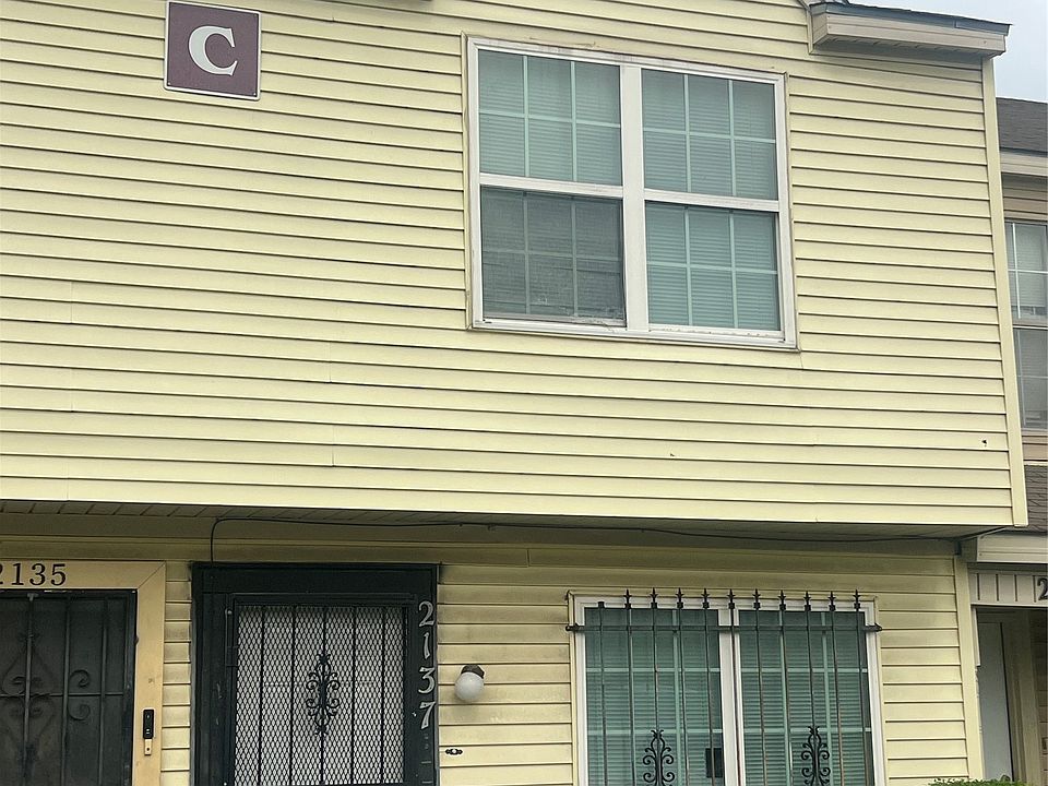 1st image of 2137 Aspen St