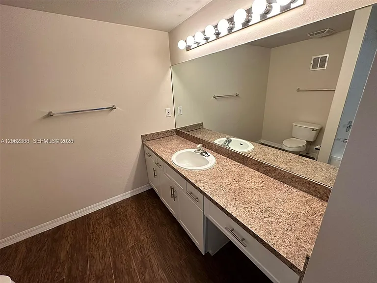 11600 SW 2nd St #18208 — Photo 13