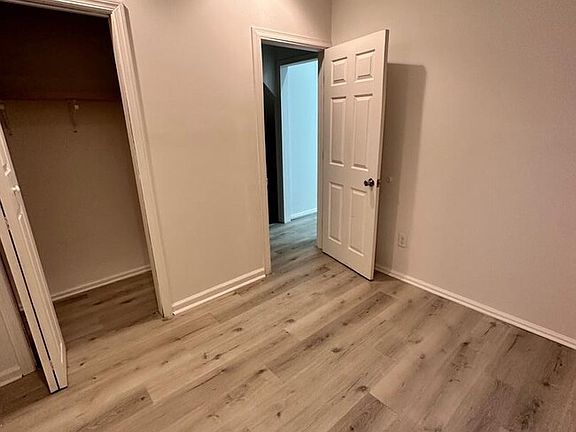 3rd image of 4134 Cambridge St Floor 1