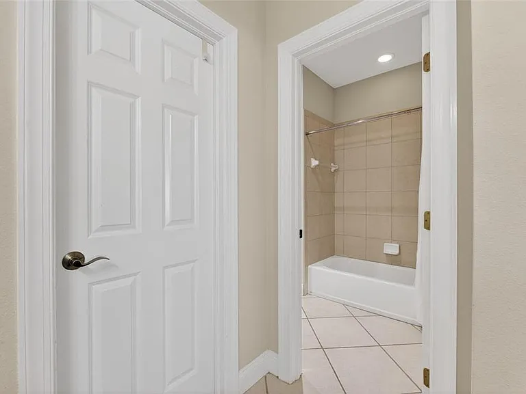 5536 Luminar Pointe Ln — Photo 68