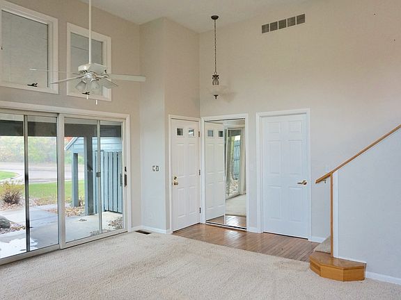 3rd image of 2415 Reynolds Manor Dr