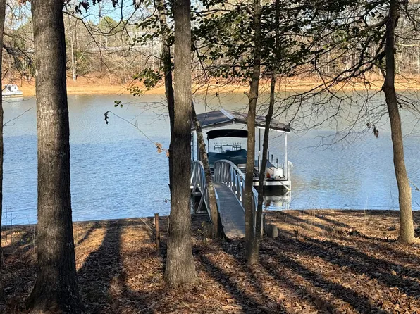 133 Sweet Gum Dr, Westminster, SC 29693