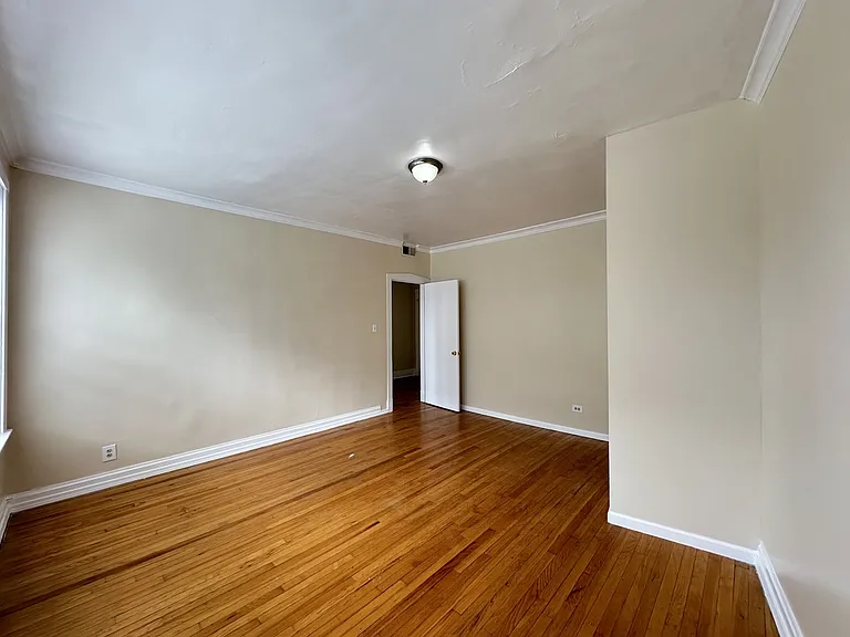 1670 W Pratt Blvd #3 — Photo 12