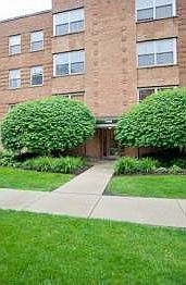 1st image of 4901 N Wolcott Ave APT 3A