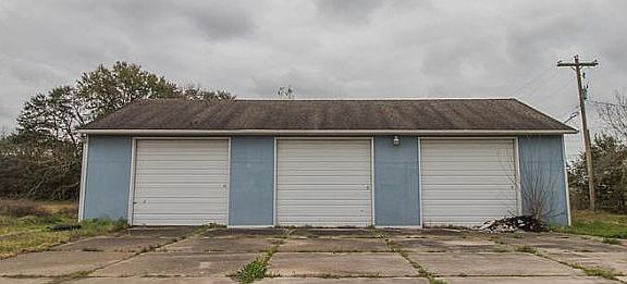 2nd image of 3001 Maryland Ave