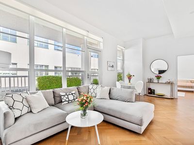 184 Kent Ave APT B606, Brooklyn, NY, 11249