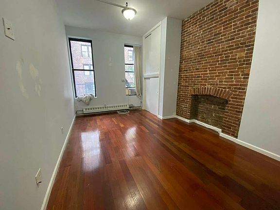 5th image of 71 W 71st St #2G1