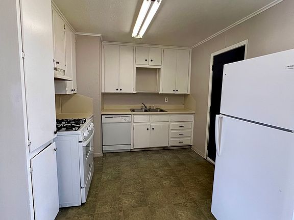 4th image of 4720 Bonny Dr