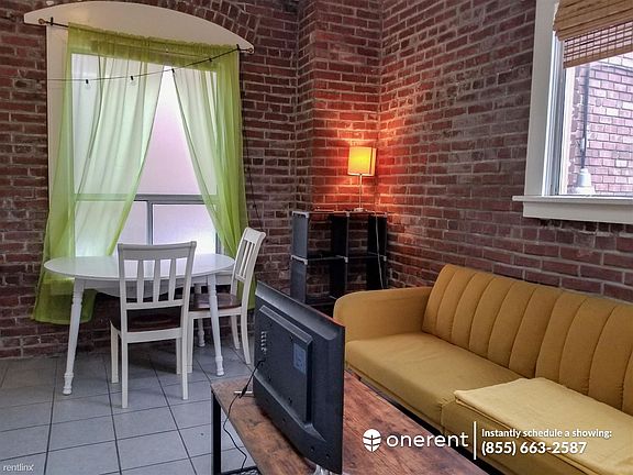 4th image of 5607 1/2 Rainier Ave S APT B