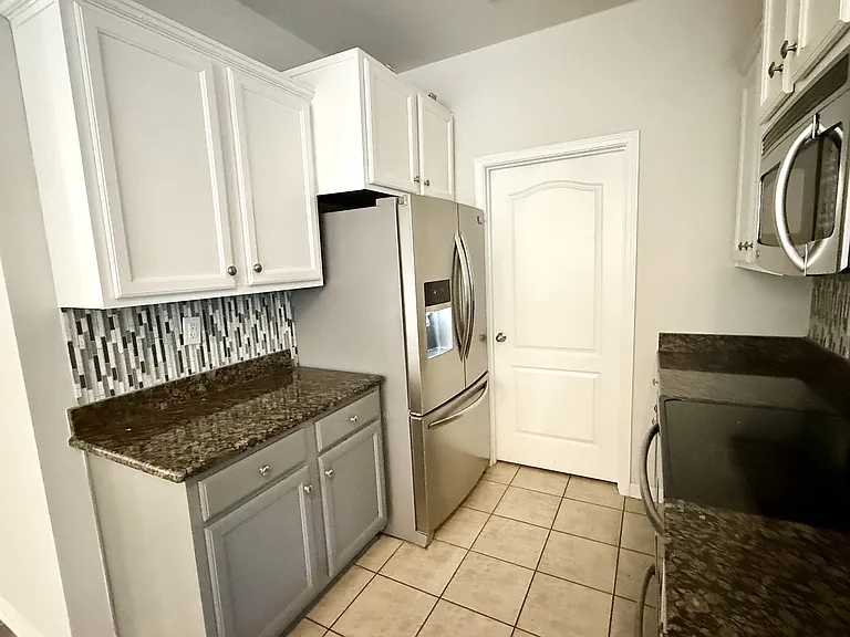 3821 Branford Ct — Photo 8